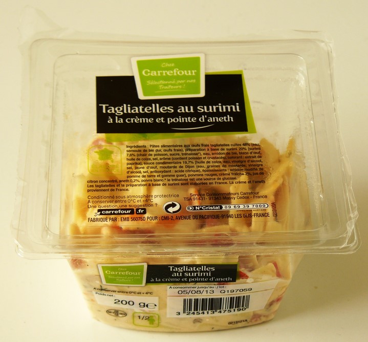 TAGLIATELLES AU SURIMI À LA CRÈME ET POINTE D'ANETH